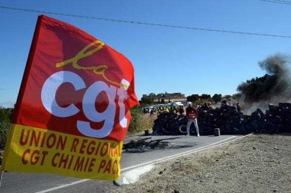 Sans réponse du gouvernement, la CGT pétrole planifie la grève