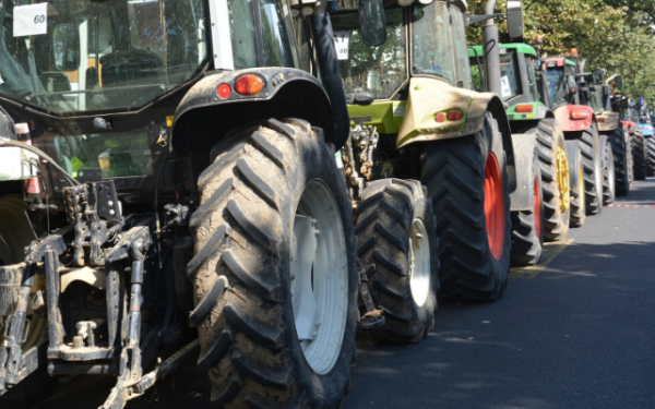 blocage raffineries agriculteurs