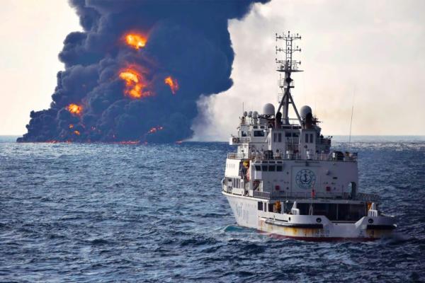 Naufrage et catastrophe écologique en Chine